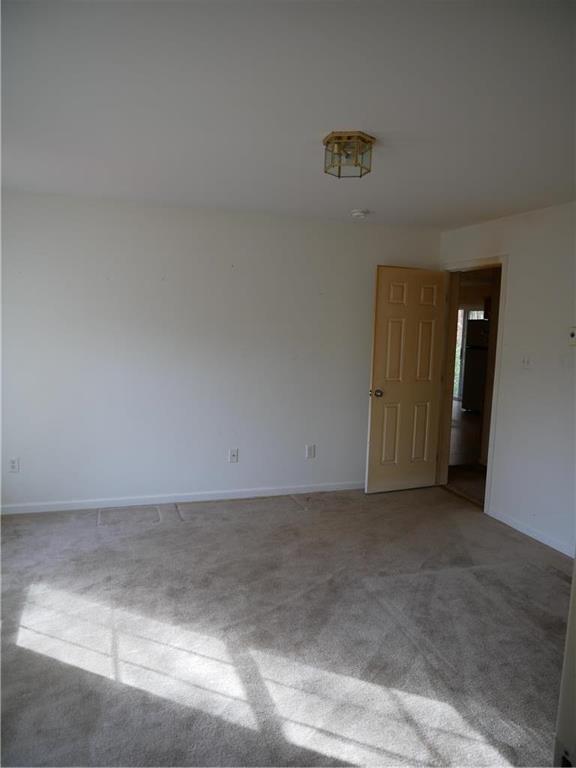 Pike County, Pennsylvania 18324, United States, 2 Bedrooms Bedrooms, ,2 BathroomsBathrooms,Residential,Pending,37765