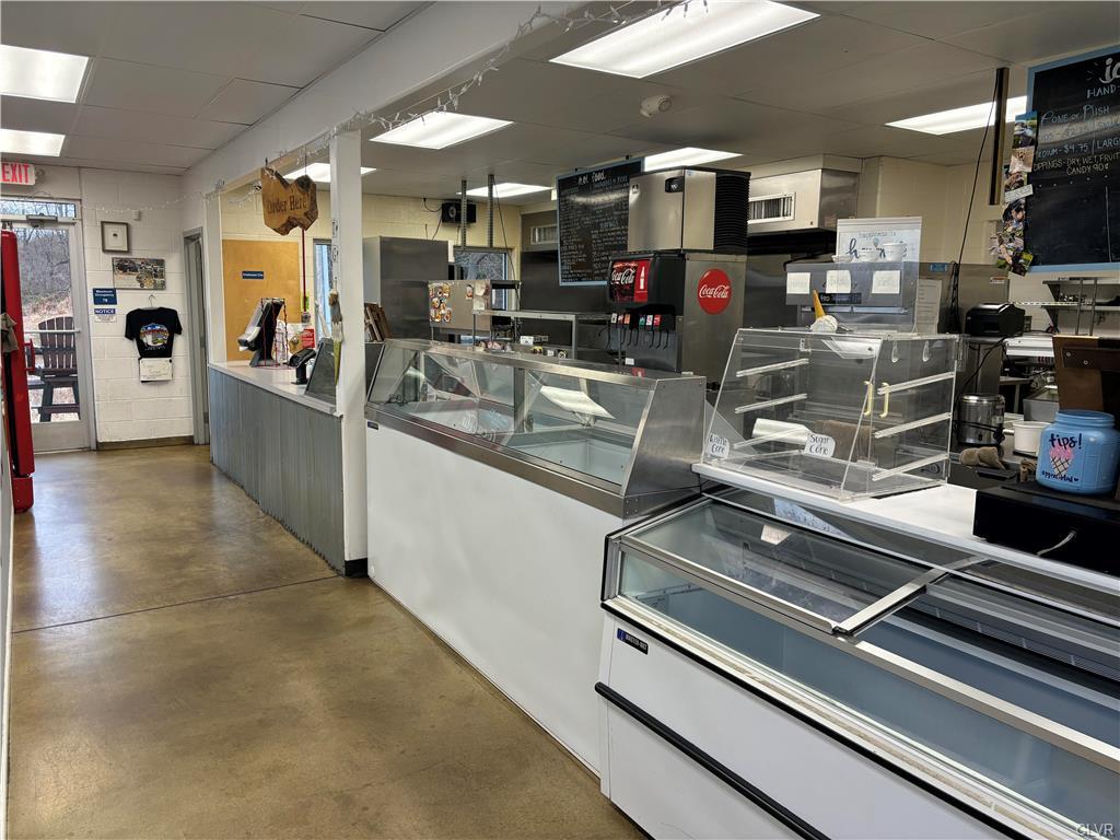 Emmaus Borough, Pennsylvania 18049, United States, ,Commercial,Active,106322