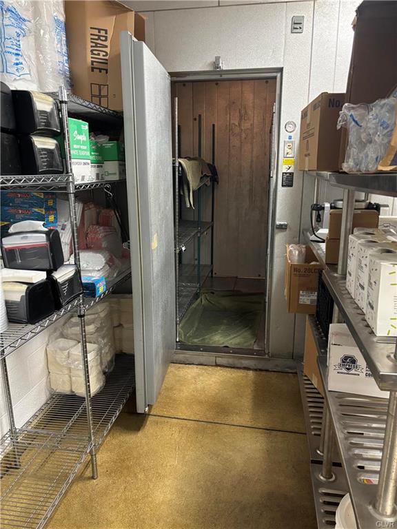 Emmaus Borough, Pennsylvania 18049, United States, ,Commercial,Active,106322