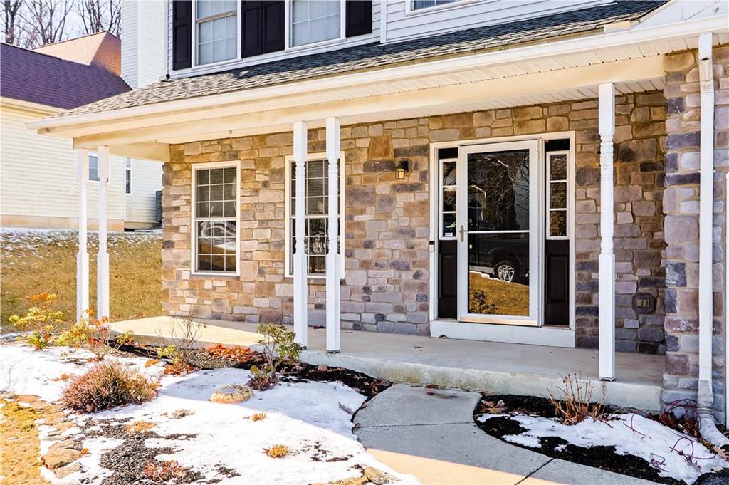 Salisbury Twp, Pennsylvania 18103, United States, 4 Bedrooms Bedrooms, ,3 BathroomsBathrooms,Residential,Pending,2982