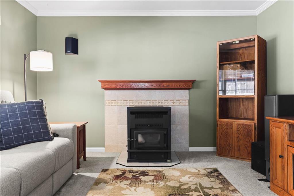 Salisbury Twp, Pennsylvania 18103, United States, 4 Bedrooms Bedrooms, ,3 BathroomsBathrooms,Residential,Pending,2982