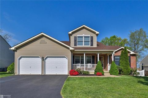 26 Country Side Court, Palmer Twp, PA 18045 - #: 737505