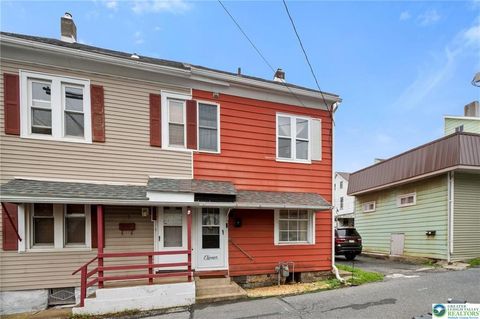 11 Early Street, Wilson Borough, PA 18042 - MLS#: 757462