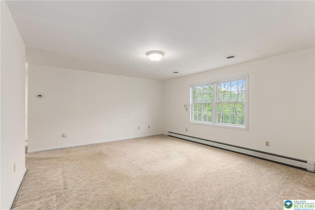 Upper Milford Twp, Pennsylvania 18092, United States, 4 Bedrooms Bedrooms, ,4 BathroomsBathrooms,Residential,Pending,124910