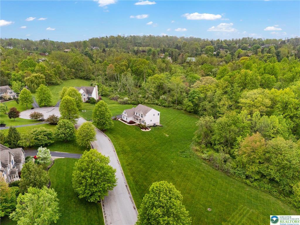 Upper Milford Twp, Pennsylvania 18092, United States, 4 Bedrooms Bedrooms, ,4 BathroomsBathrooms,Residential,Pending,124910