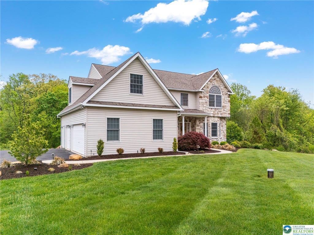 Upper Milford Twp, Pennsylvania 18092, United States, 4 Bedrooms Bedrooms, ,4 BathroomsBathrooms,Residential,Pending,124910