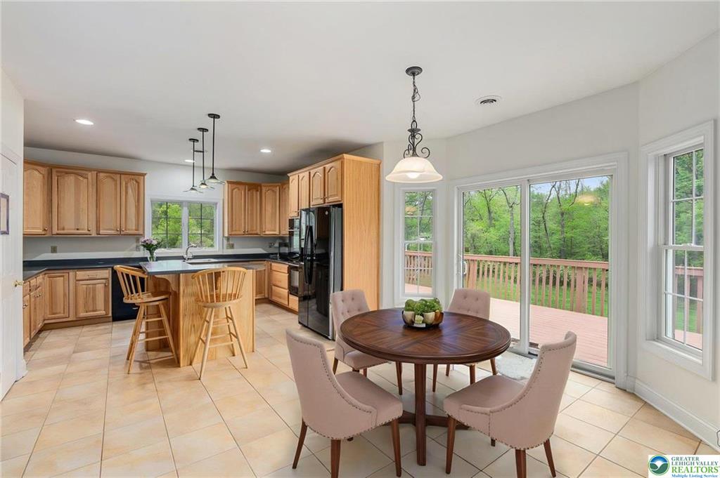 Upper Milford Twp, Pennsylvania 18092, United States, 4 Bedrooms Bedrooms, ,4 BathroomsBathrooms,Residential,Pending,124910