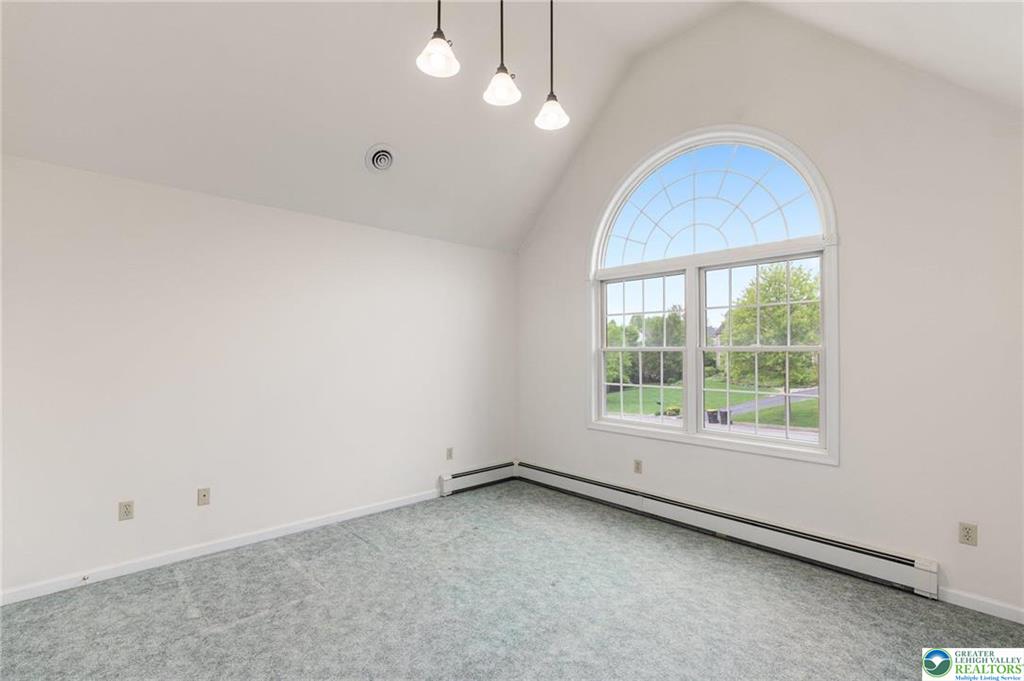 Upper Milford Twp, Pennsylvania 18092, United States, 4 Bedrooms Bedrooms, ,4 BathroomsBathrooms,Residential,Pending,124910