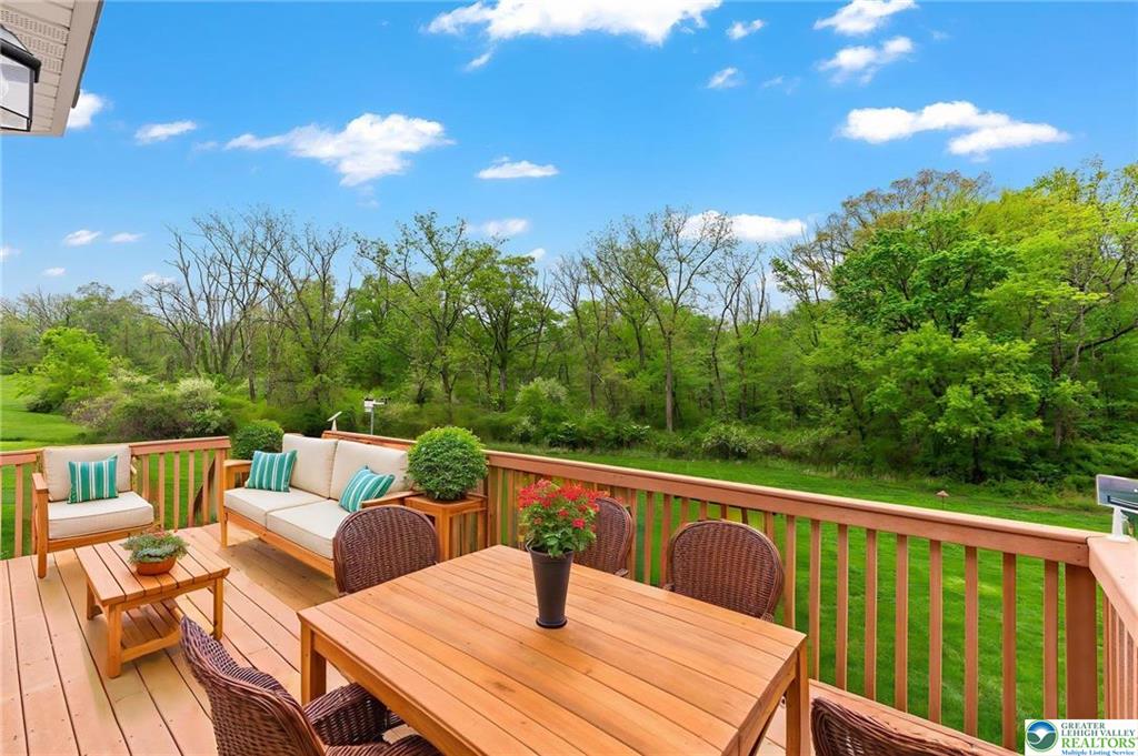 Upper Milford Twp, Pennsylvania 18092, United States, 4 Bedrooms Bedrooms, ,4 BathroomsBathrooms,Residential,Pending,124910