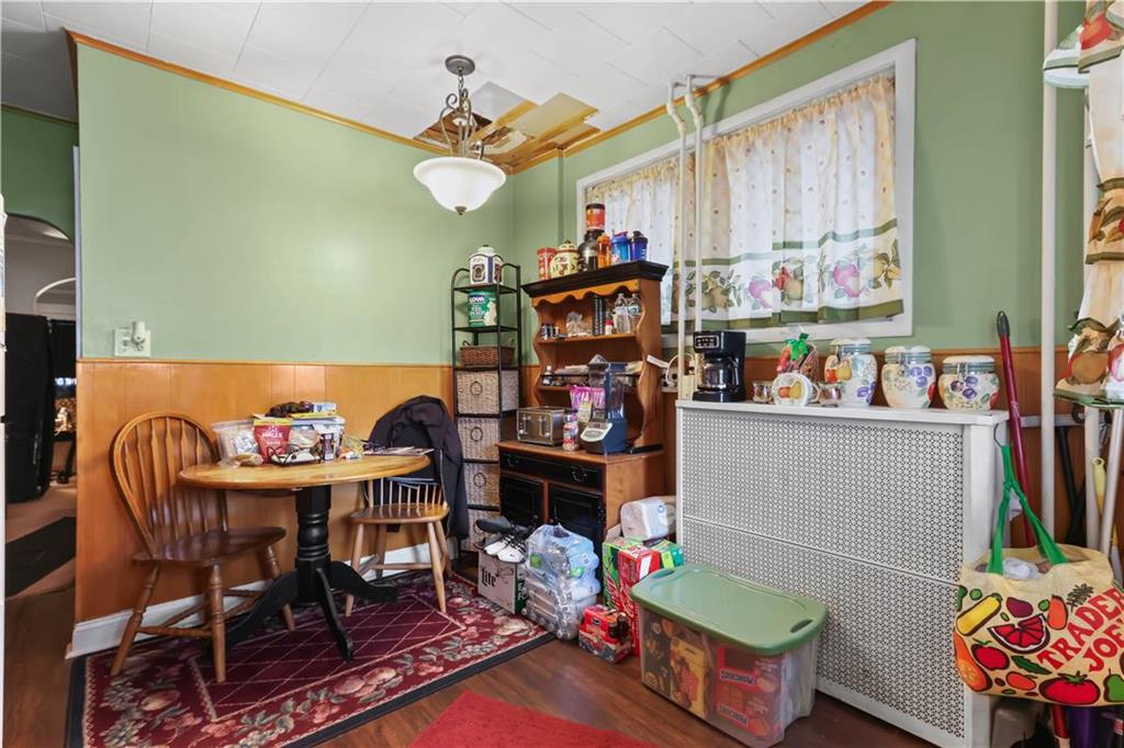 Allentown City, Pennsylvania 18104, United States, 3 Bedrooms Bedrooms, ,1 BathroomBathrooms,Residential,Pending,13738