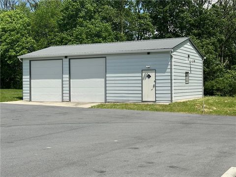 Photo of 4945 Nor Bath Blvd. Blvd, East Allen Twp, PA 18067 (MLS # 737805) Photo of 4945 Nor Bath Blvd. Blvd, East Allen Twp, PA 18067 (MLS # 737805)