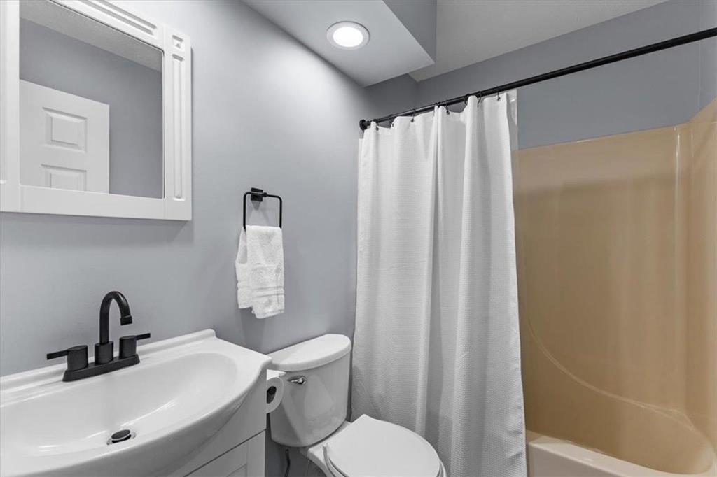 Jackson Twp, Pennsylvania 18372, United States, 3 Bedrooms Bedrooms, ,2 BathroomsBathrooms,Residential,Active,19353