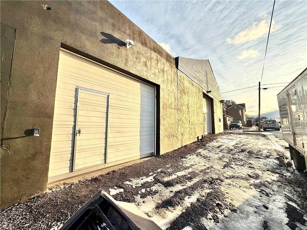 Whitehall Twp, Pennsylvania 18052, United States, ,Residential,Active,3674