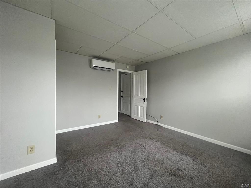 Emmaus Borough, Pennsylvania 18049, United States, 1 Bedroom Bedrooms, ,1 BathroomBathrooms,Residential,Active,97338