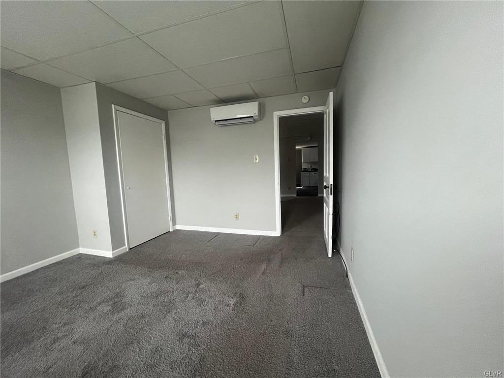 Emmaus Borough, Pennsylvania 18049, United States, 1 Bedroom Bedrooms, ,1 BathroomBathrooms,Residential,Active,97338