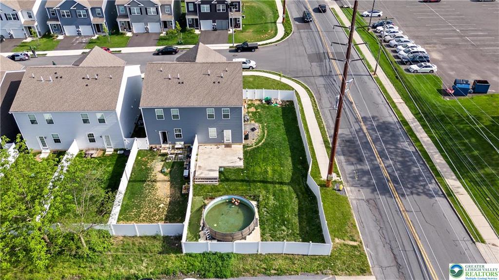 Allentown City, Pennsylvania 18103, United States, 3 Bedrooms Bedrooms, ,3 BathroomsBathrooms,Residential,Active,135128