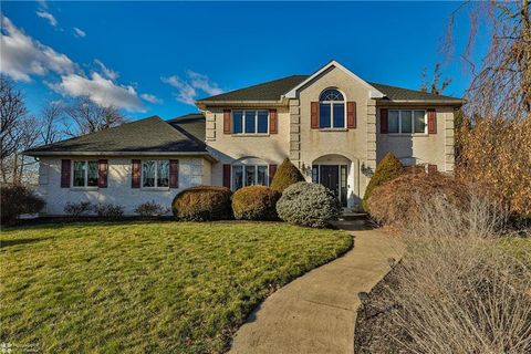 551 Trails End Ct, Forks Twp, PA 18040 - #: 711315