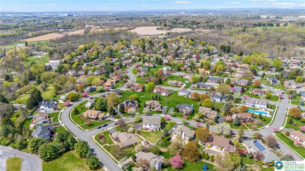 Upper Milford Twp, Pennsylvania 18049, United States, 4 Bedrooms Bedrooms, ,4 BathroomsBathrooms,Residential,Pending,115823