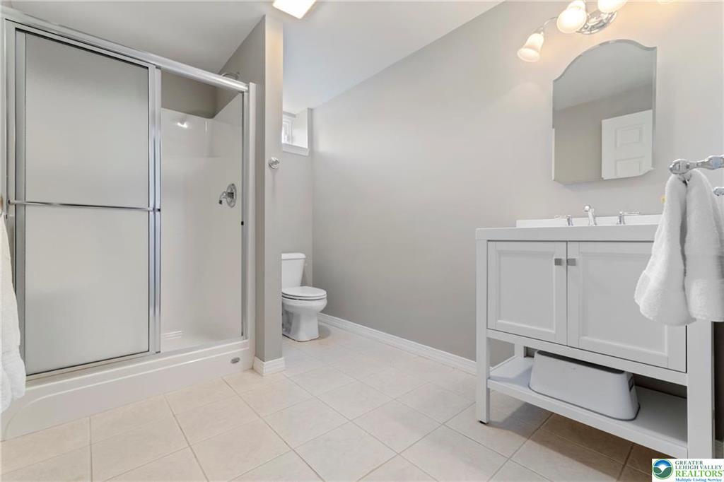 Upper Milford Twp, Pennsylvania 18049, United States, 4 Bedrooms Bedrooms, ,4 BathroomsBathrooms,Residential,Pending,115823