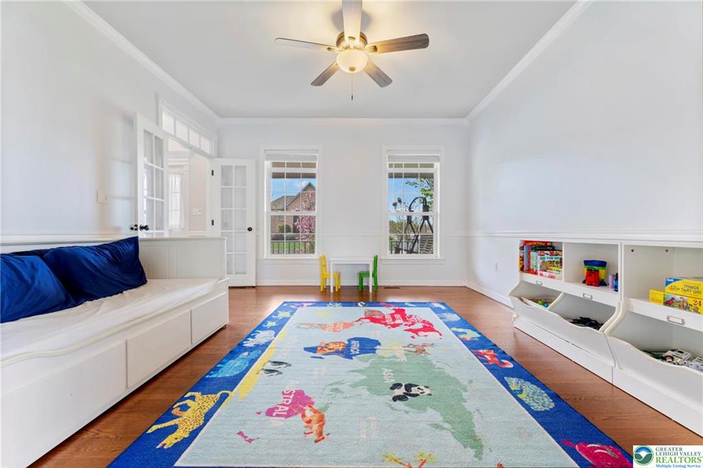 Upper Milford Twp, Pennsylvania 18049, United States, 4 Bedrooms Bedrooms, ,4 BathroomsBathrooms,Residential,Pending,115823