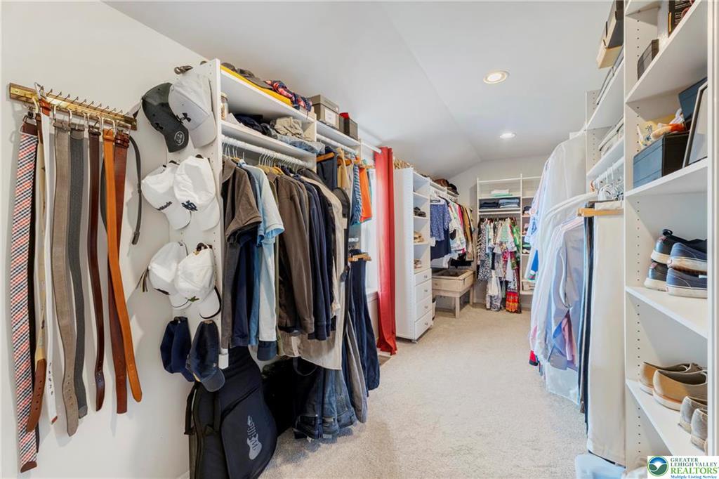 Upper Milford Twp, Pennsylvania 18049, United States, 4 Bedrooms Bedrooms, ,4 BathroomsBathrooms,Residential,Pending,115823