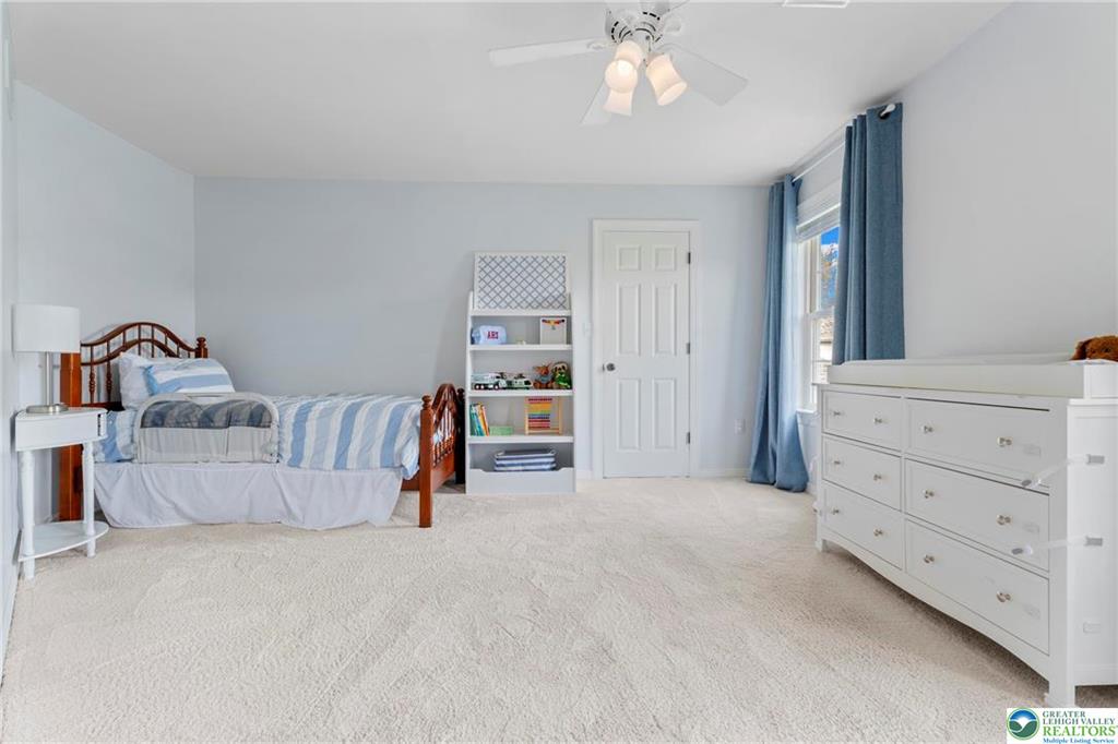 Upper Milford Twp, Pennsylvania 18049, United States, 4 Bedrooms Bedrooms, ,4 BathroomsBathrooms,Residential,Pending,115823