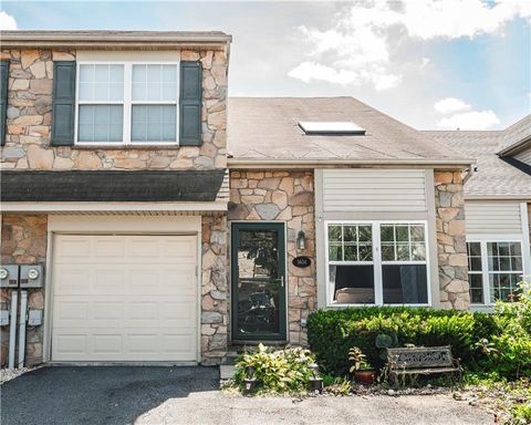 5604 Stonecroft Lane, Lower Macungie Twp, PA 18106 - #: 723577