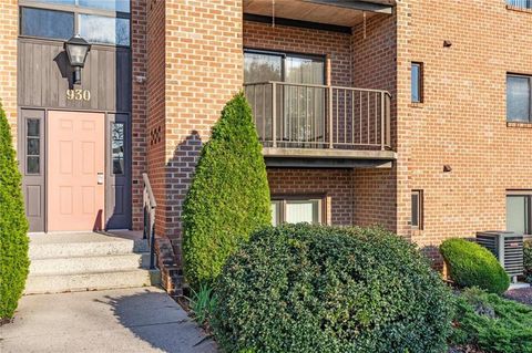 930 Cold Spring Road Unit 5, Lower Macungie Twp, PA 18103 - #: 726873
