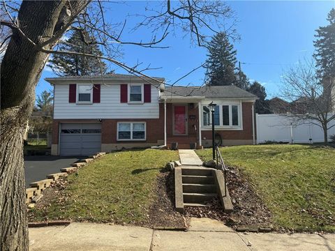 2712 Reading Road, Allentown City, PA 18104 - #: 733765