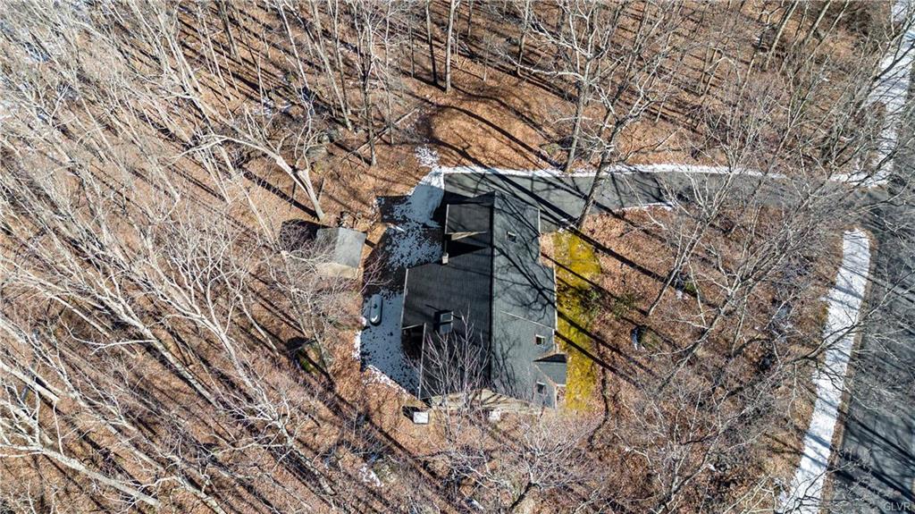 Wayne County, Pennsylvania 18428, United States, 4 Bedrooms Bedrooms, ,3 BathroomsBathrooms,Residential,Active,83485