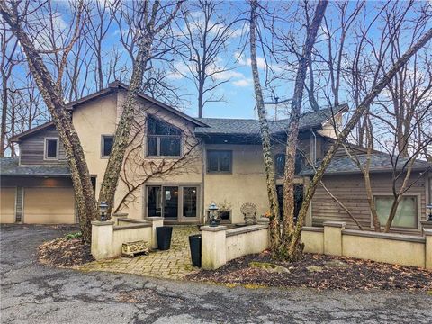4648 Pleasant View Drive, Upper Saucon Twp, PA 18036 - #: 714295