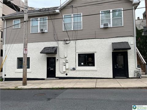 Photo of 337 Vine Street, Bethlehem, PA 18015 (MLS # 758529) Photo of 337 Vine Street, Bethlehem, PA 18015 (MLS # 758529)