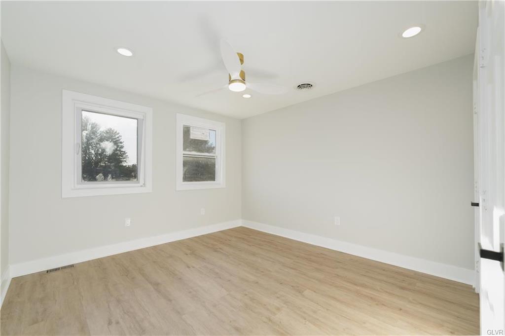 Lower Macungie Twp, Pennsylvania 18011, United States, ,Residential,Active,97755