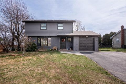 1145 Brookside Road, Lower Macungie Twp, PA 18106 - MLS#: 734420