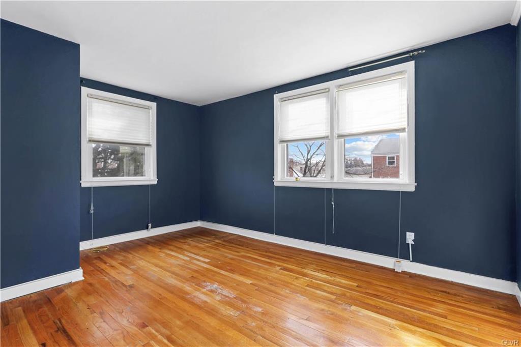 Allentown City, Pennsylvania 18103, United States, 3 Bedrooms Bedrooms, ,2 BathroomsBathrooms,Residential,Pending,76798