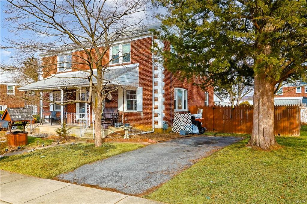Allentown City, Pennsylvania 18103, United States, 3 Bedrooms Bedrooms, ,2 BathroomsBathrooms,Residential,Pending,76798