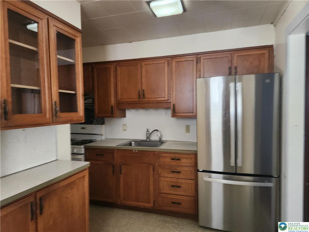 Allentown City, Pennsylvania 18102, United States, 3 Bedrooms Bedrooms, ,2 BathroomsBathrooms,Residential,Active,116685