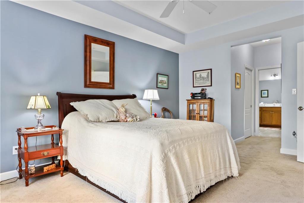 Whitehall Twp, Pennsylvania 18052, United States, 2 Bedrooms Bedrooms, ,2 BathroomsBathrooms,Residential,Pending,29693