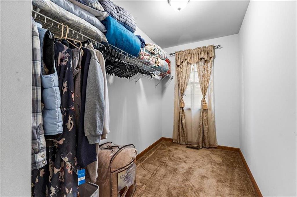 Pike County, Pennsylvania 18324, United States, 4 Bedrooms Bedrooms, ,4 BathroomsBathrooms,Residential,Pending,27973