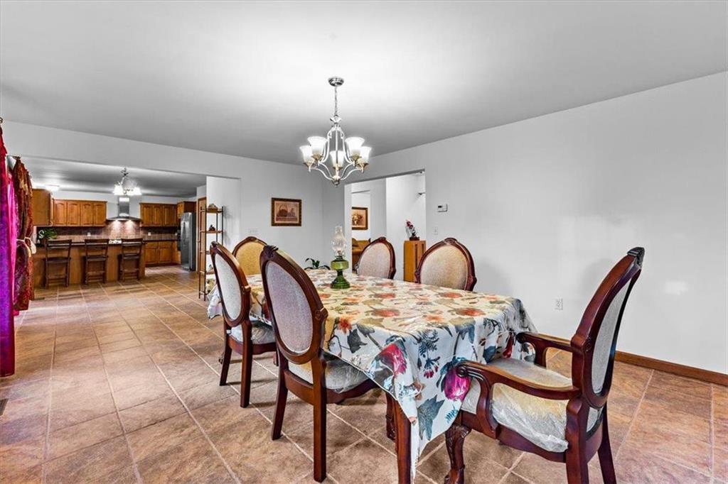 Pike County, Pennsylvania 18324, United States, 4 Bedrooms Bedrooms, ,4 BathroomsBathrooms,Residential,Pending,27973