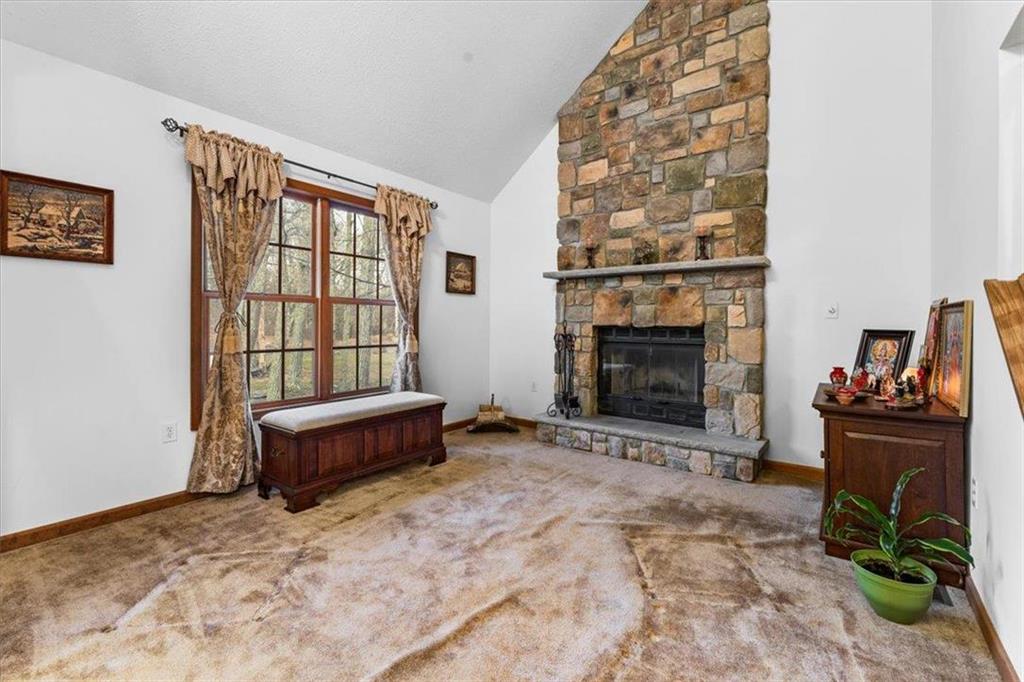 Pike County, Pennsylvania 18324, United States, 4 Bedrooms Bedrooms, ,4 BathroomsBathrooms,Residential,Pending,27973