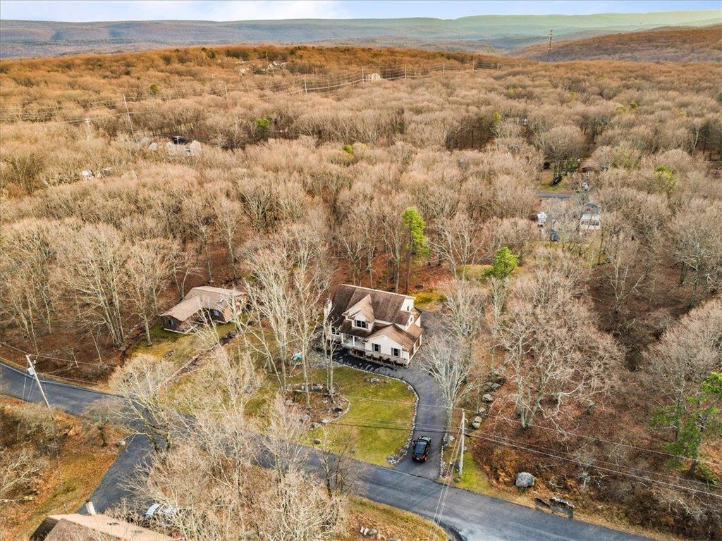 Pike County, Pennsylvania 18324, United States, 4 Bedrooms Bedrooms, ,4 BathroomsBathrooms,Residential,Pending,27973