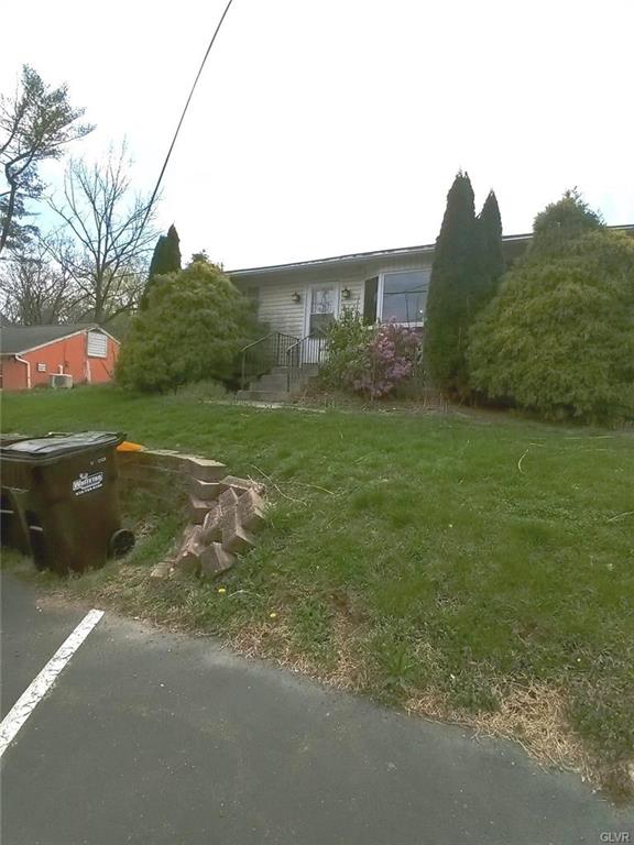 Green Lane Boro, Pennsylvania 18054, United States, 4 Bedrooms Bedrooms, ,3 BathroomsBathrooms,Residential,Active,37798