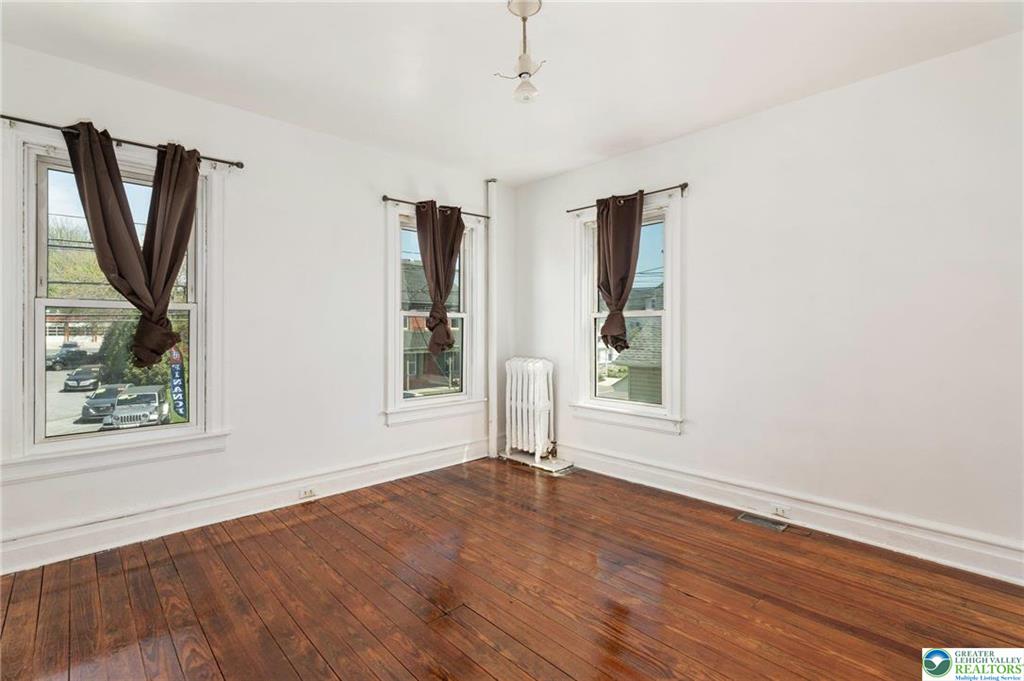 Upper Macungie Twp, Pennsylvania 18051, United States, 4 Bedrooms Bedrooms, ,2 BathroomsBathrooms,Residential,Active,120696