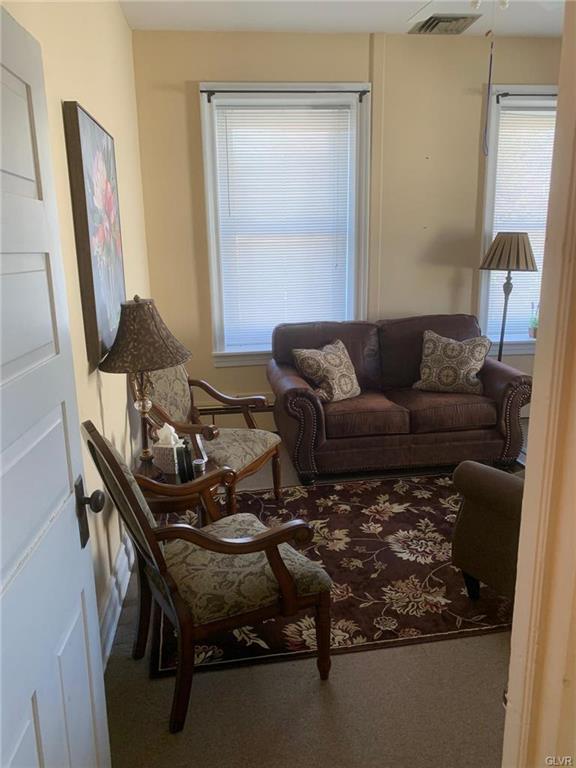 Emmaus Borough, Pennsylvania 18049, United States, ,Residential,Pending,99740
