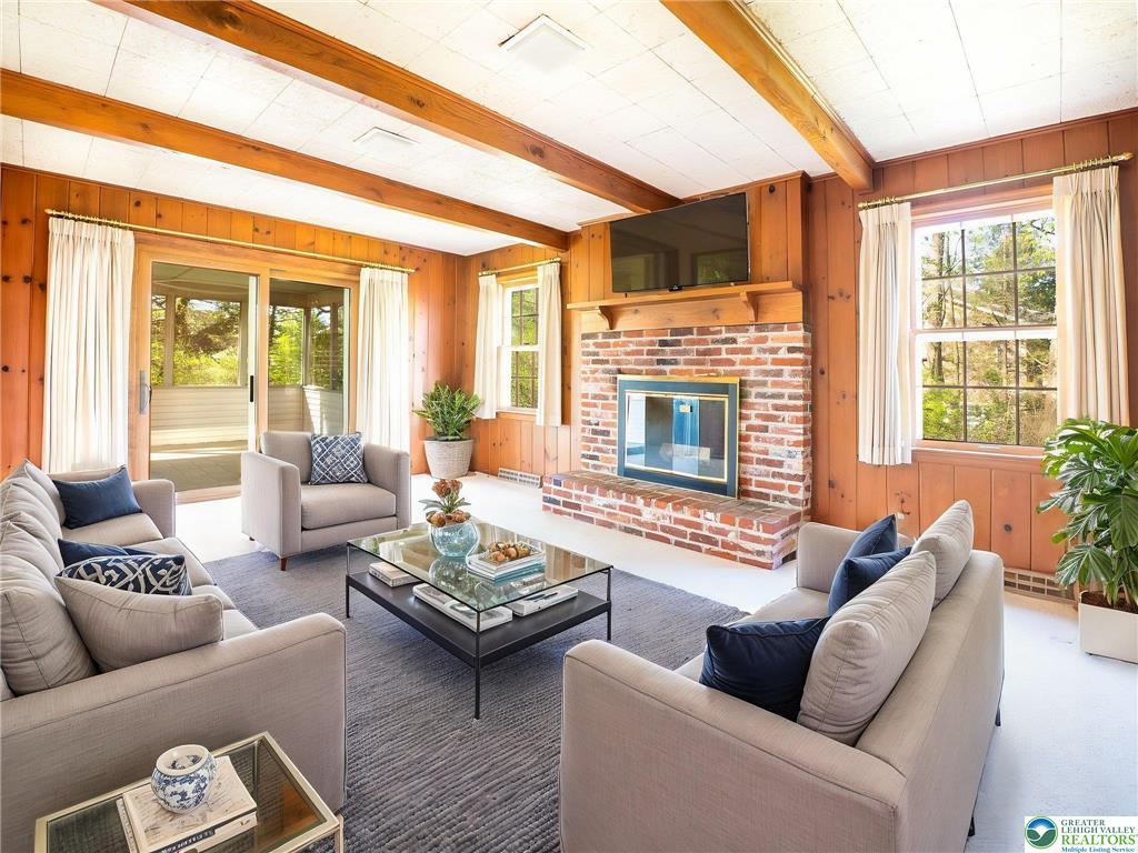 Lower Macungie Twp, Pennsylvania 18103, United States, 5 Bedrooms Bedrooms, ,3 BathroomsBathrooms,Residential,Active,124456