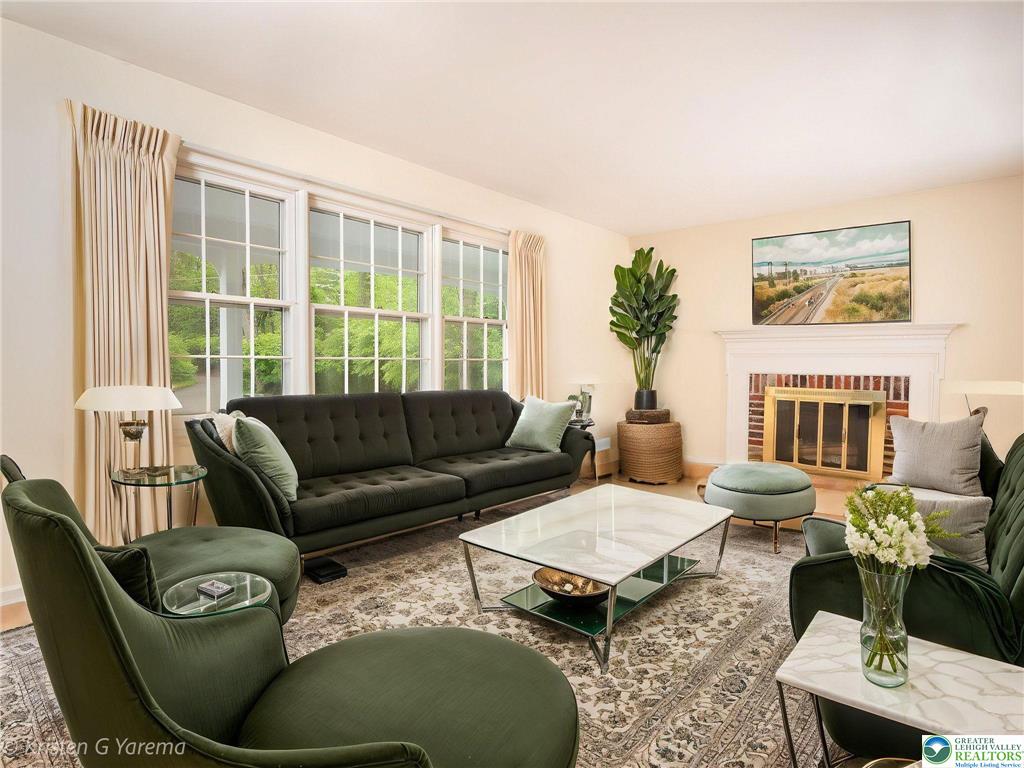 Lower Macungie Twp, Pennsylvania 18103, United States, 5 Bedrooms Bedrooms, ,3 BathroomsBathrooms,Residential,Active,124456