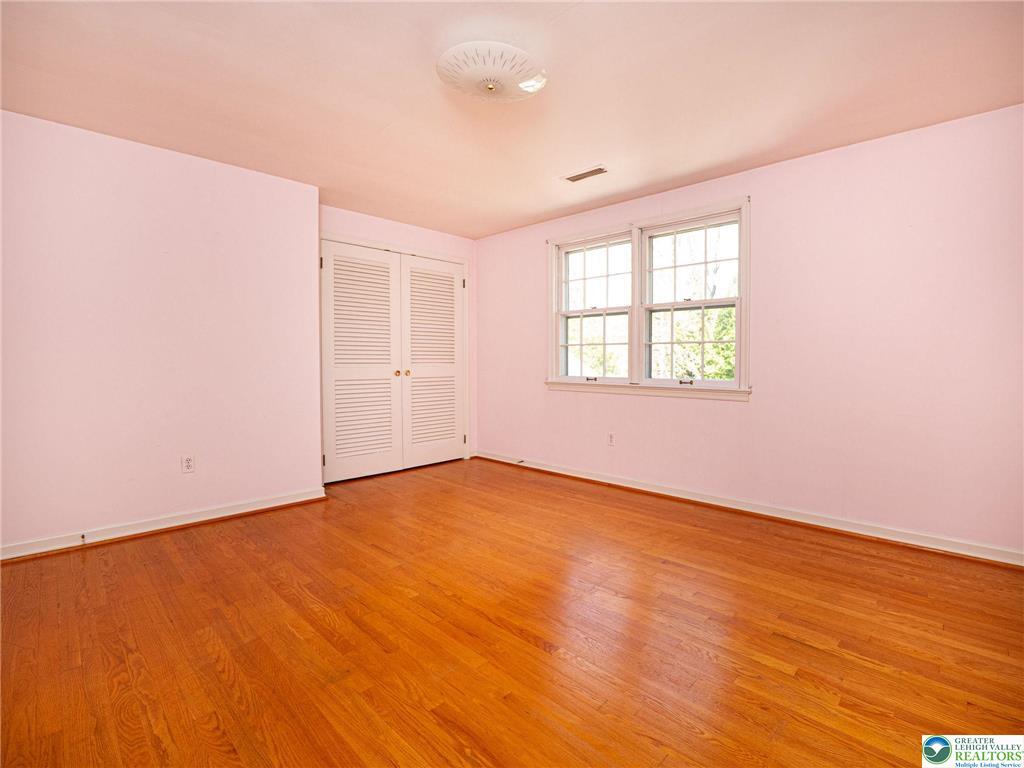 Lower Macungie Twp, Pennsylvania 18103, United States, 5 Bedrooms Bedrooms, ,3 BathroomsBathrooms,Residential,Active,124456