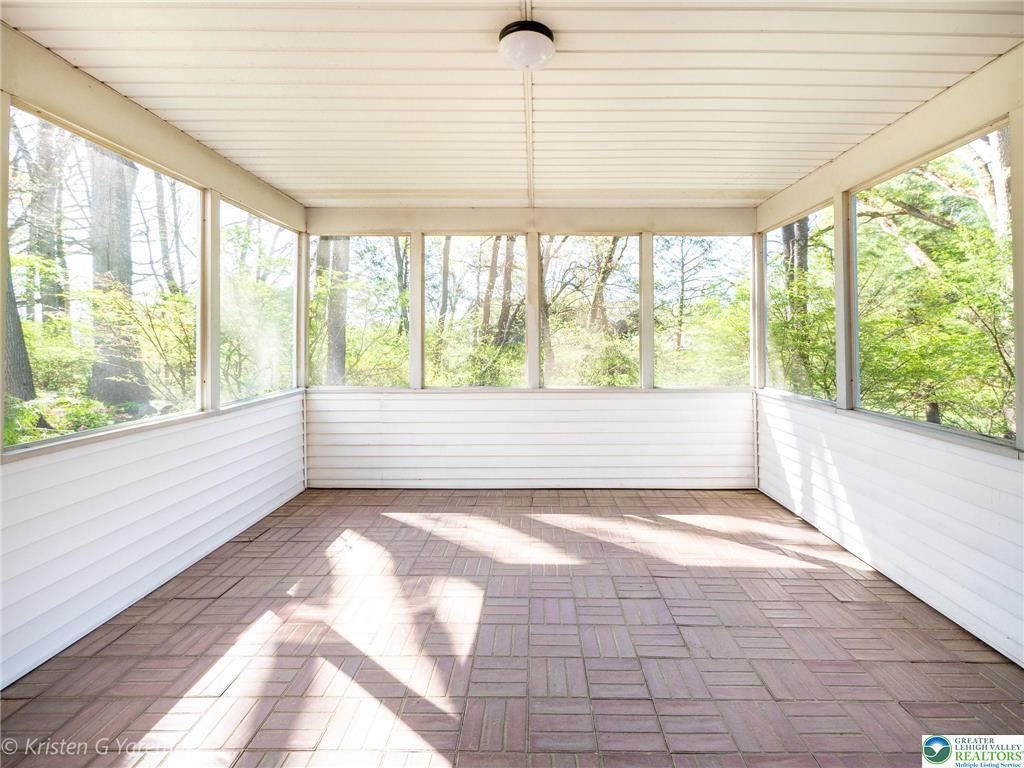 Lower Macungie Twp, Pennsylvania 18103, United States, 5 Bedrooms Bedrooms, ,3 BathroomsBathrooms,Residential,Active,124456