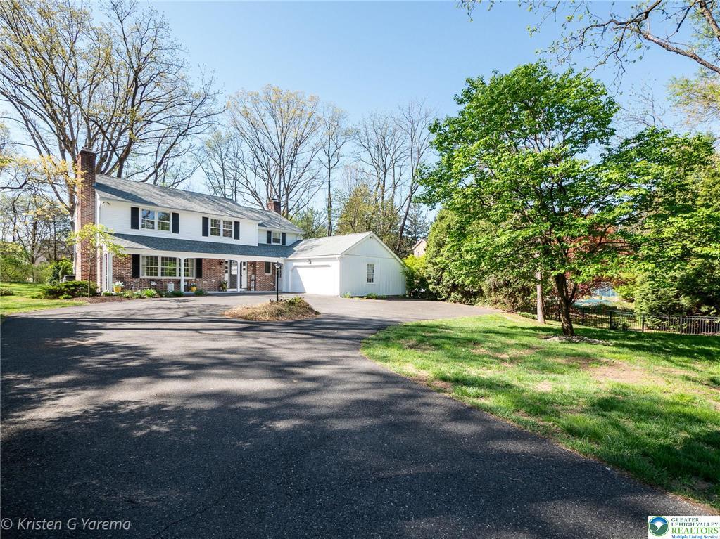 Lower Macungie Twp, Pennsylvania 18103, United States, 5 Bedrooms Bedrooms, ,3 BathroomsBathrooms,Residential,Active,124456